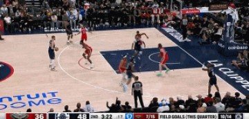 招牌动作！小卡低位接哈登传球 倚住防守前转身跳投丝滑命中